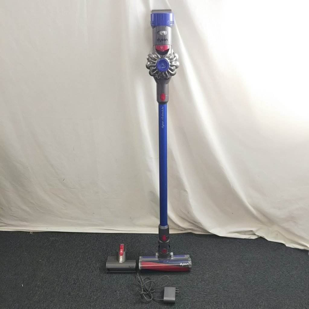動作品 Dyson ダイソン V8 Absolute コードレスクリーナー 掃除機 現状品