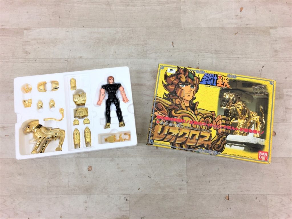 BANDAI 聖闘士星矢 獅子座の聖衣 レオクロス セイントクロスシリーズ 昭和レトロ ビンテージ フィギュア バンダイ