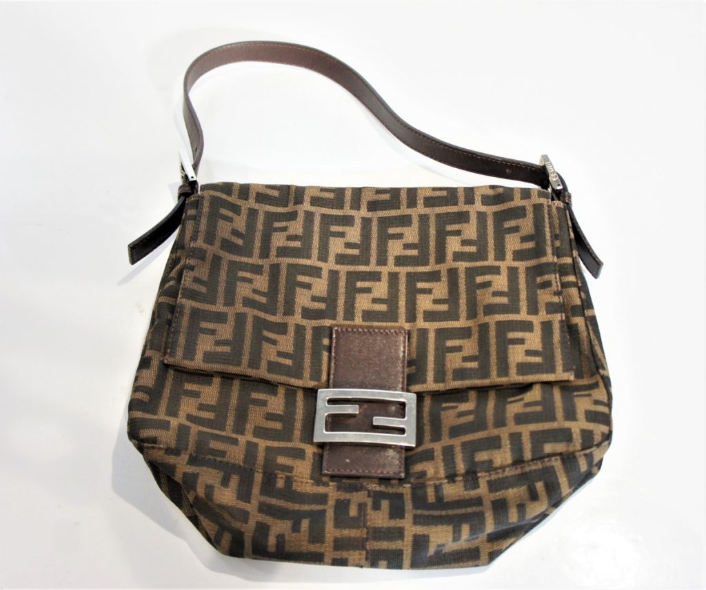 フェンディ FENDI ズッカ柄 マンマバケット ワンショルダーバッグ FF柄