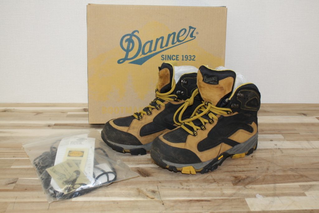 ダナー マウンテンライトブーツ シューズ
