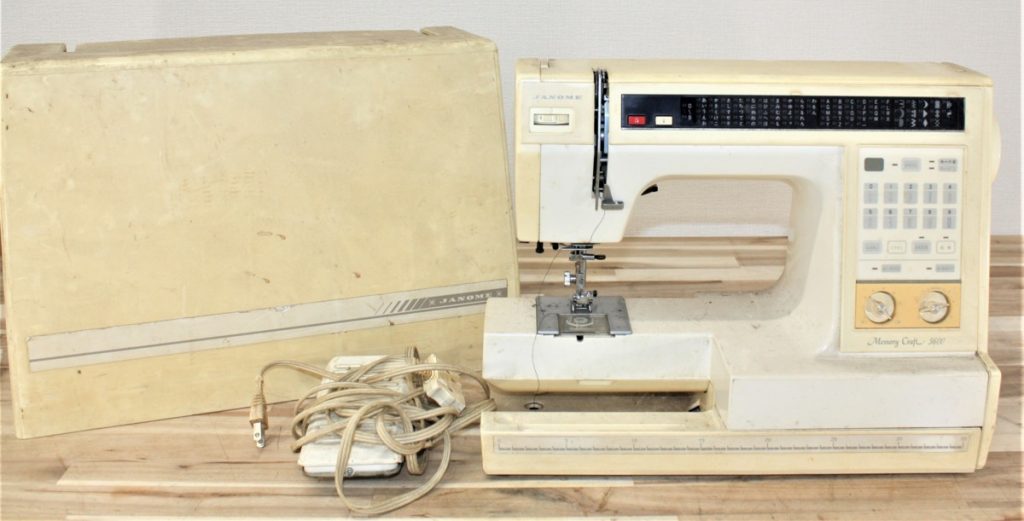 JANOME ジャノメ コンピューターミシン Memory Craft 5600 フットコントローラー付属 MODEL 5600