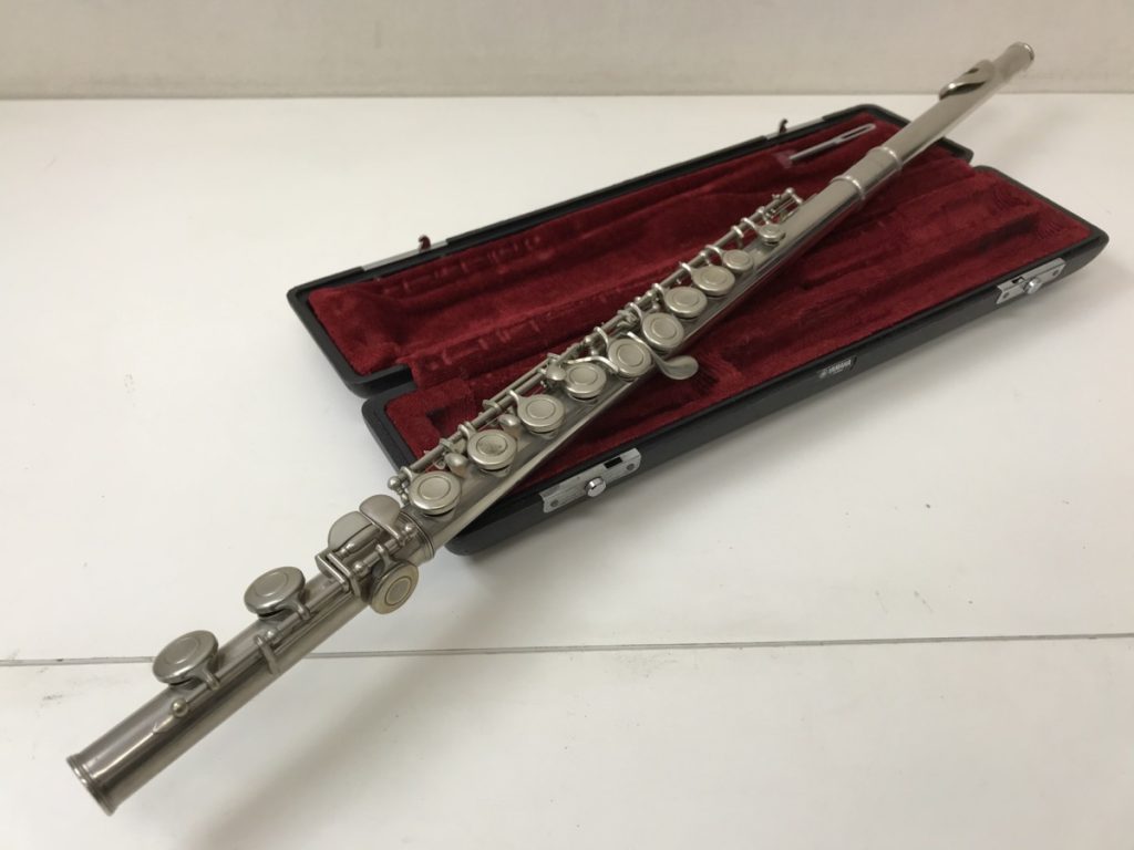 YAMAHA YFL211 フルート ハードケース付 管楽器 ヤマハ