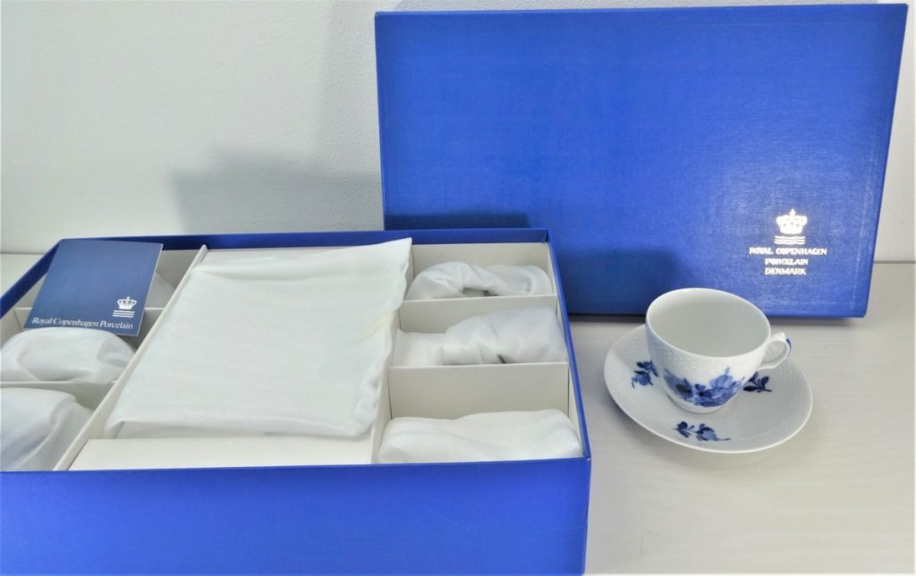Royal Copenhagen ロイヤルコペンハーゲン ブルーフラワー プレイン カップ＆ソーサー 6点セット