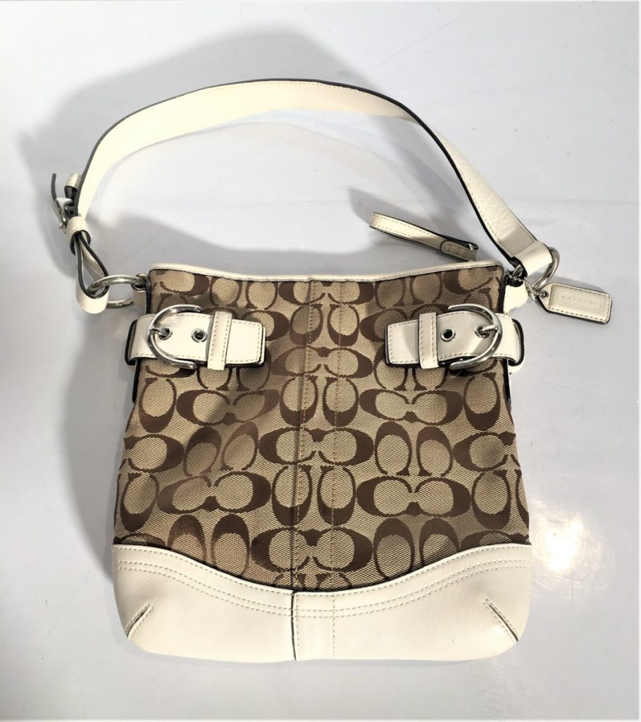 COACH コーチ 3577 シグネチャー キャンバス×レザー SV金具 ショルダーバッグ ベージュ系×ホワイト系