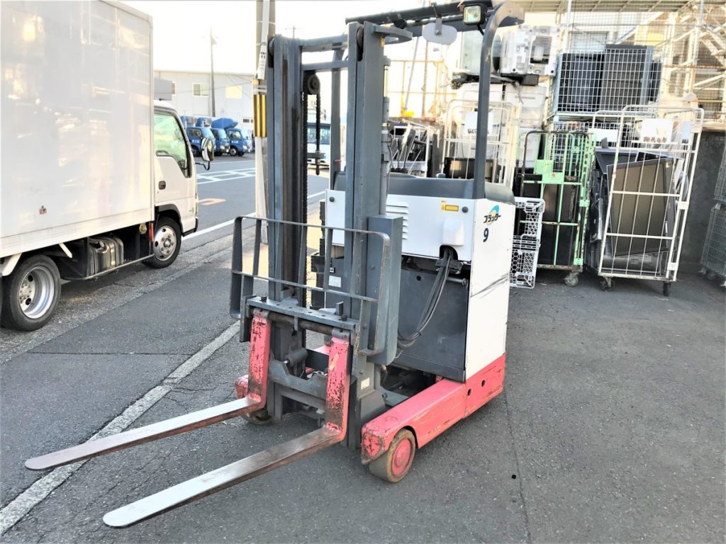 ニチユ FBRM9-75-300 フラッター9 フォーク リーチ リフト 0.9t 荷揚げ 現状品