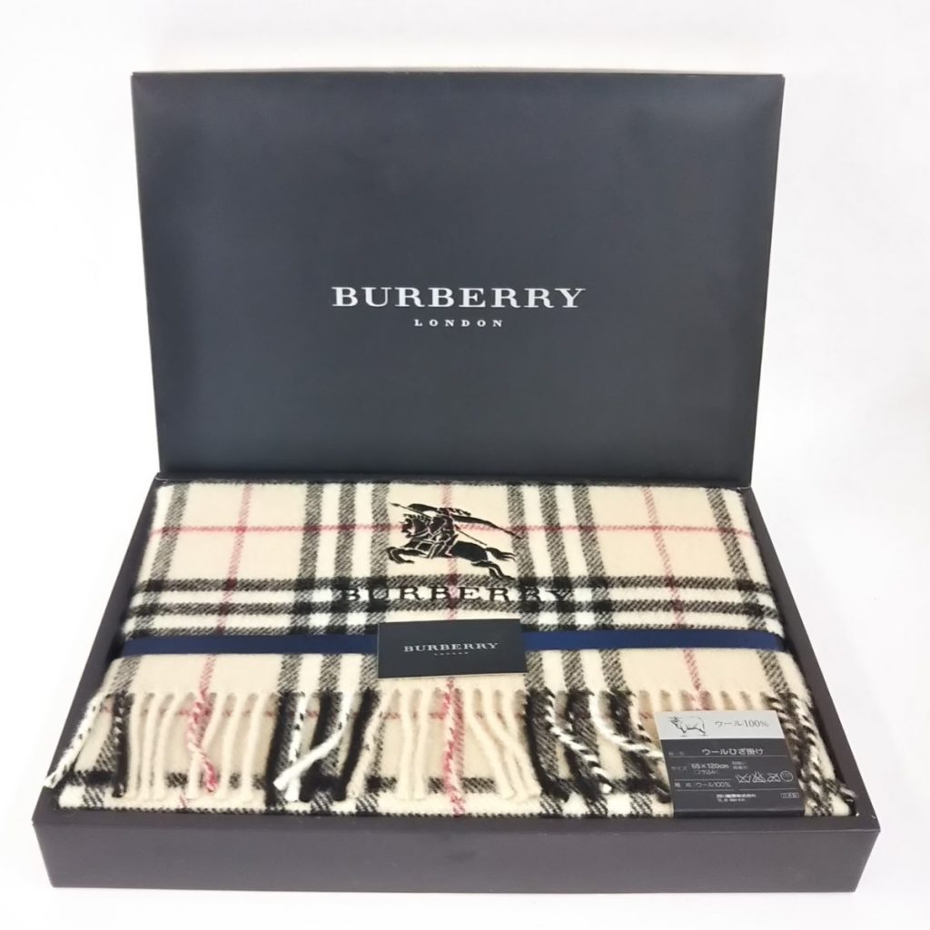 BURBERRY バーバリー ウール100%ひざかけ 膝掛