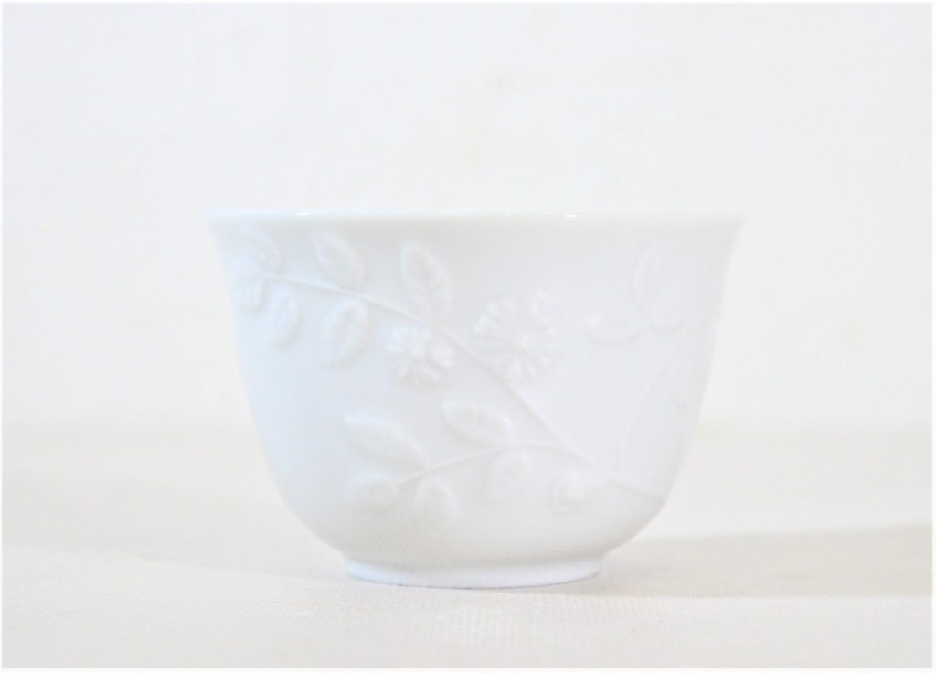 MEISSEN マイセン 小鉢 徳利 おちょこ 湯呑 ソース陶器 ホワイト コップ 1個