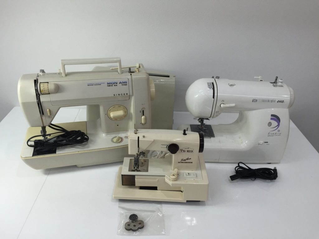 ミシン 3点セット ジャノメミシン/SINGER　シンガー/Blue Bird 通電確認済み　現状品