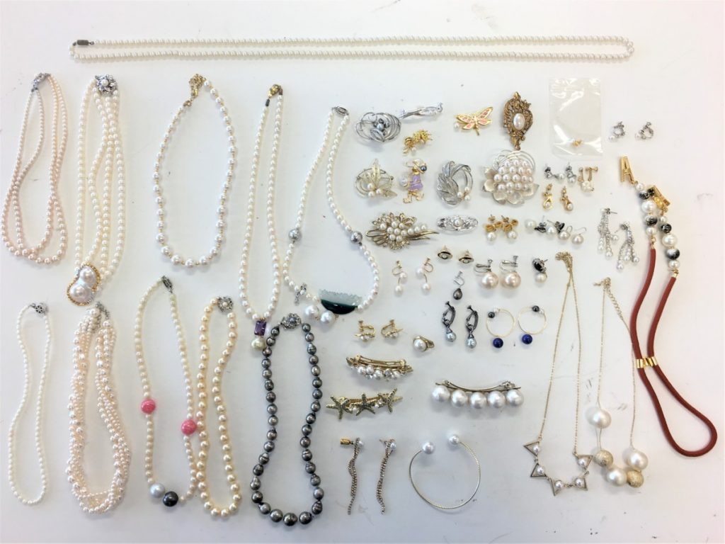パール系 ネックレス チョーカー ブレスレット イヤリング ピアス ブローチ バレッタ アクセ 現状品
