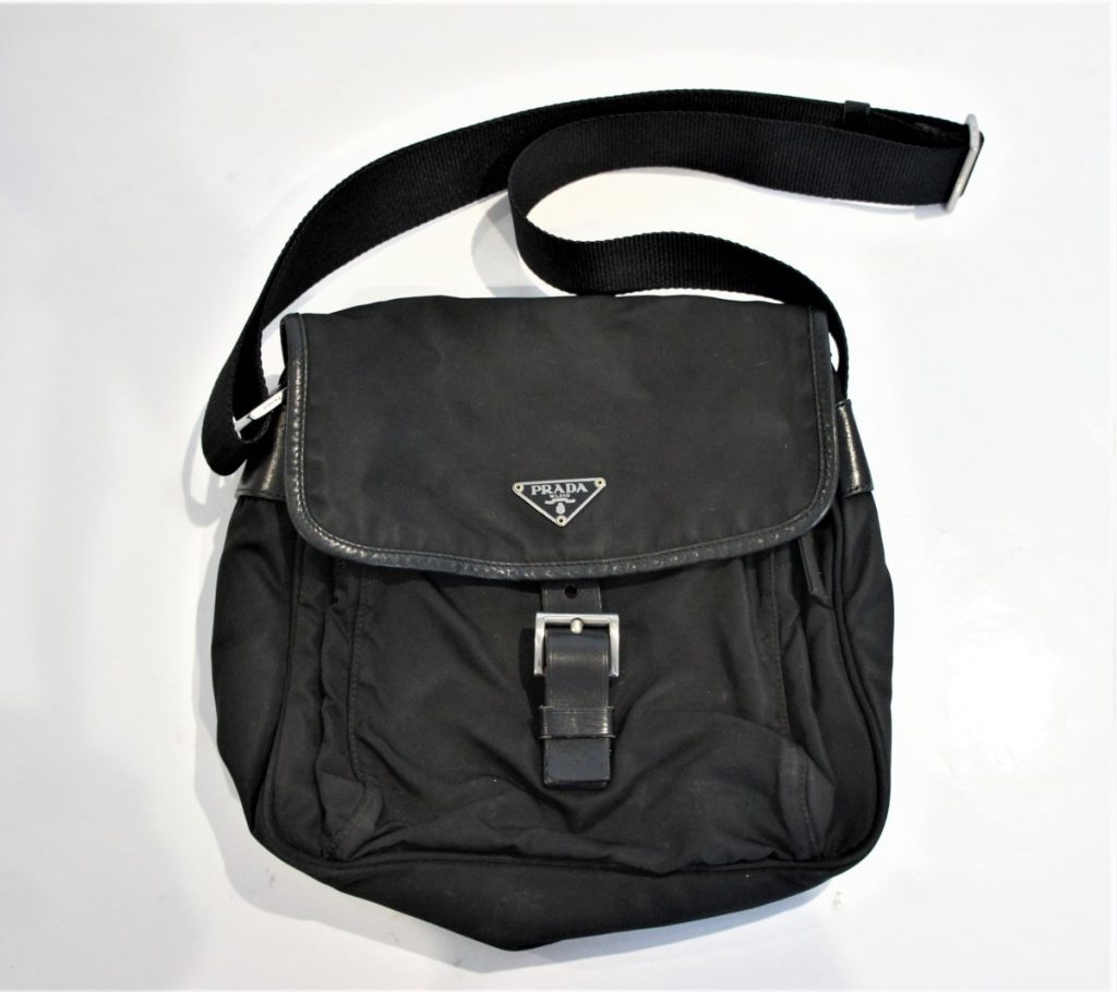 プラダ　PRADA ナイロン ショルダーバッグ 黒