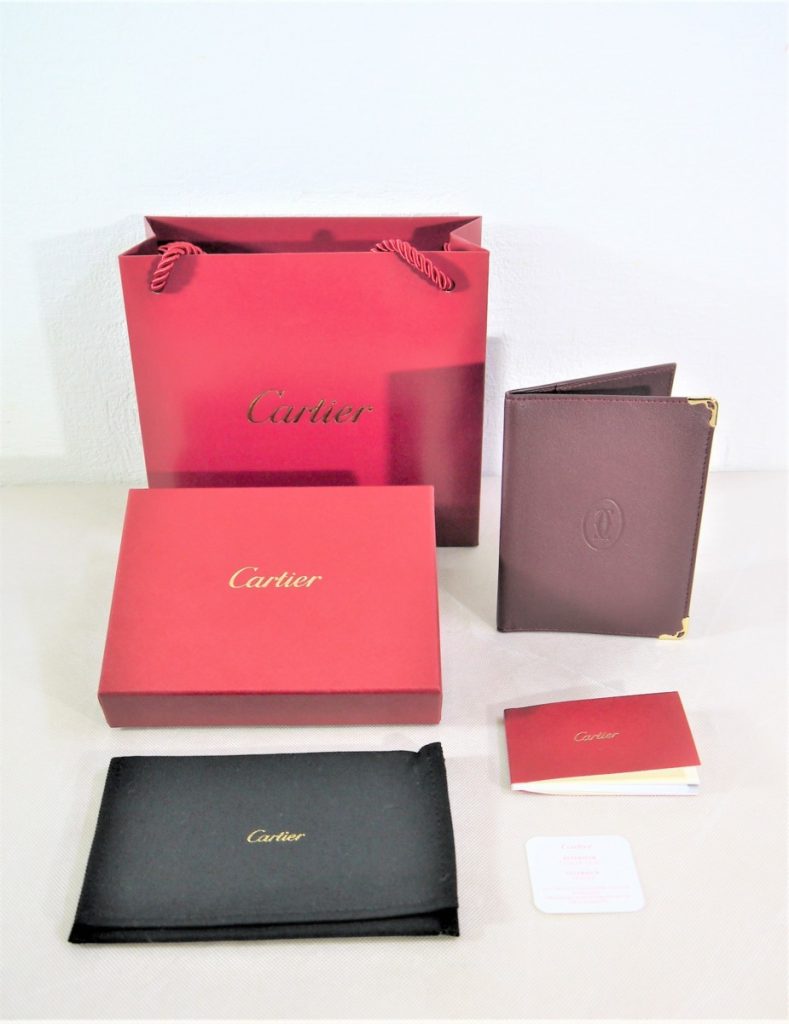 Cartier カルティエ マストライン パスポート／トラベルケース