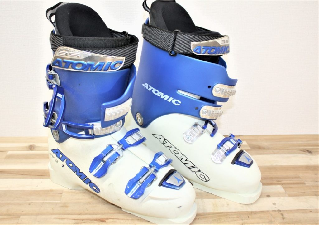 ATOMIC アトミック スキーブーツ スキー靴 サイズ不明
