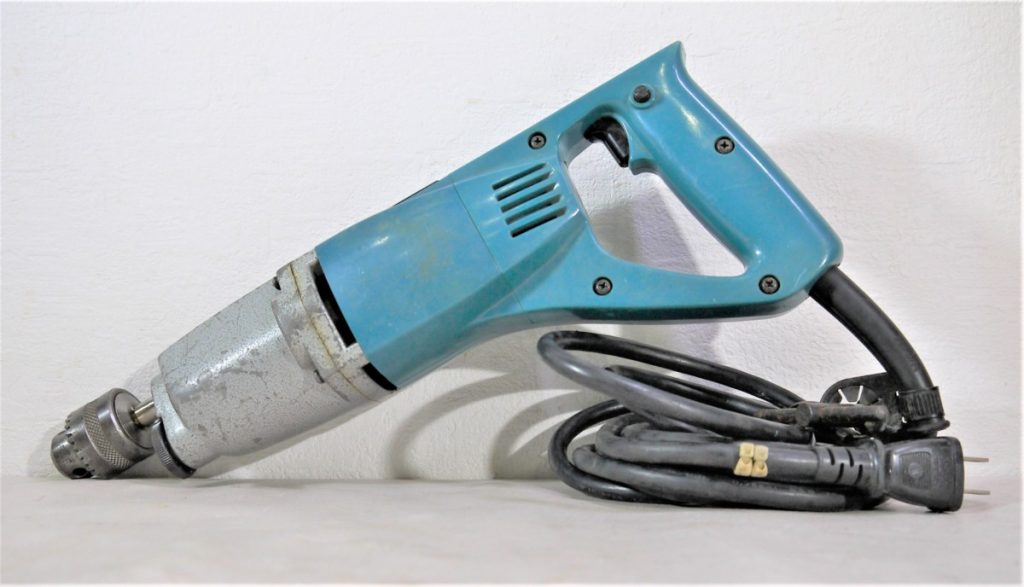 電動工具 6ｍｍタッパ 電気ドリル マキタ MAKITA モデル：6806B 大工道具・DIY
