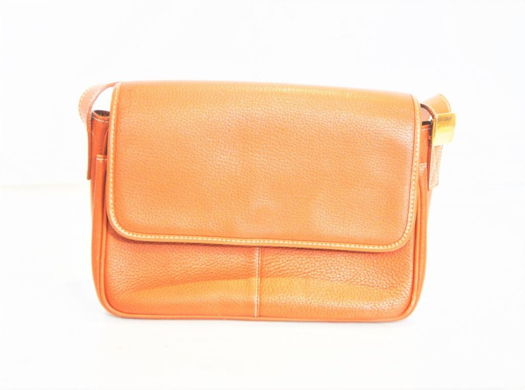 バーバリー　Burberrys　ショルダーバッグ　ブラウン