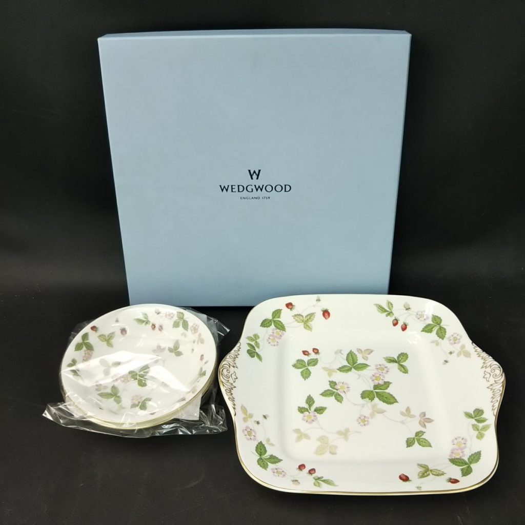 未使用 WEDGWOOD ウェッジウッド プレートセット ワイルドストロベリー ディッシュ 皿