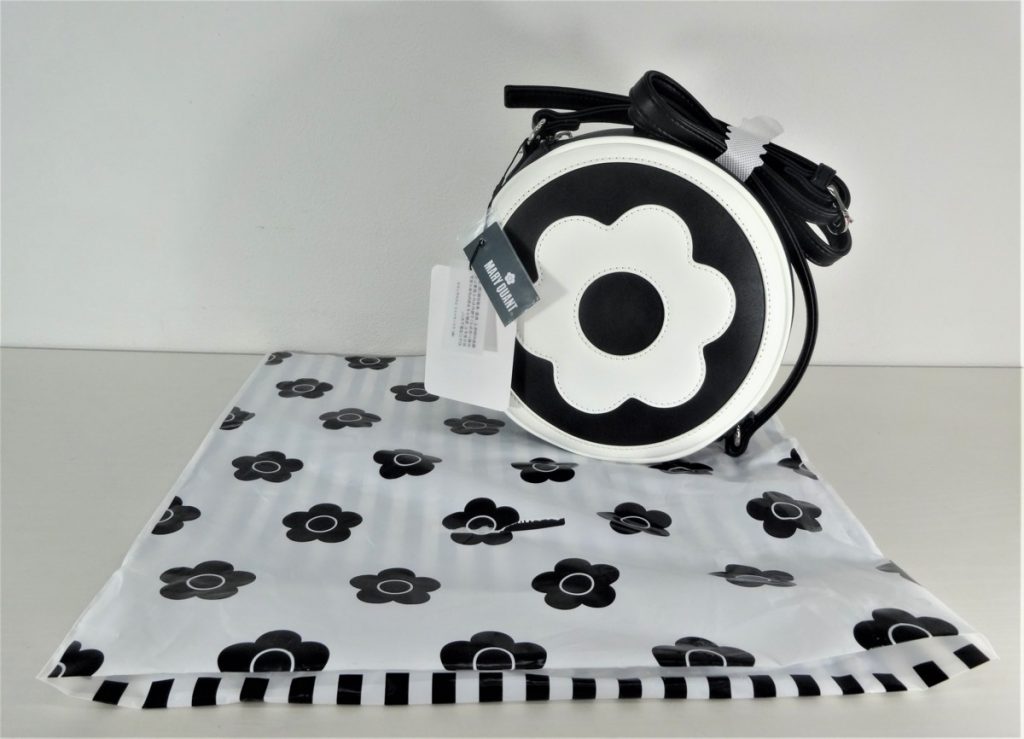 MARY QUANT マリークワント レトロチック6ペタルデイジー