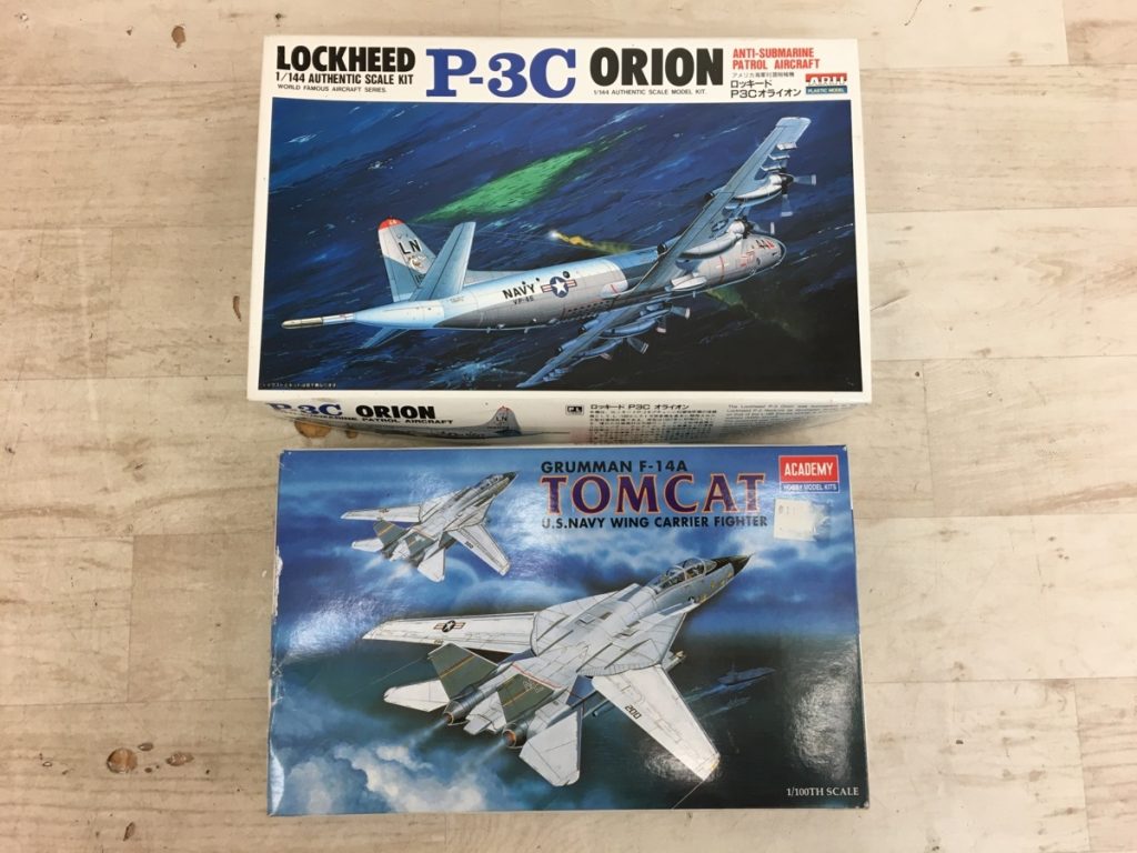 【未使用品】プラモデル 2点 ARII ロッキード P-3C 1/144 オライオン ACADEMY F-14A トムキャット 1/100 アメリカ海軍 U.S.NAVY