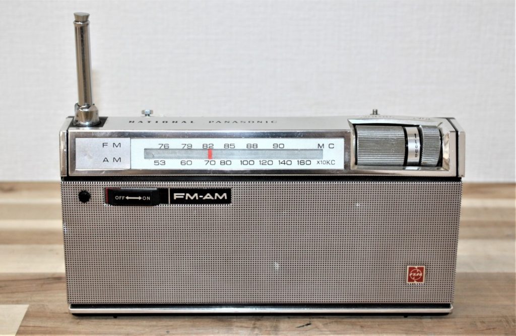 National Panasonic RF-800 FM 76MHｚ～93MHｚ動作未確認