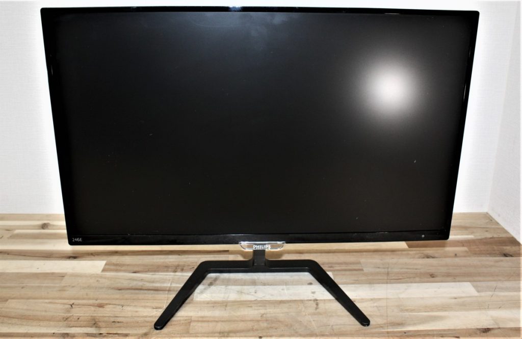【中古美品】 PHILIPS/フィリップス 2018年製 Ultra Wide-Color 搭載液晶モニター 246E7Q フルHD 動作確認済