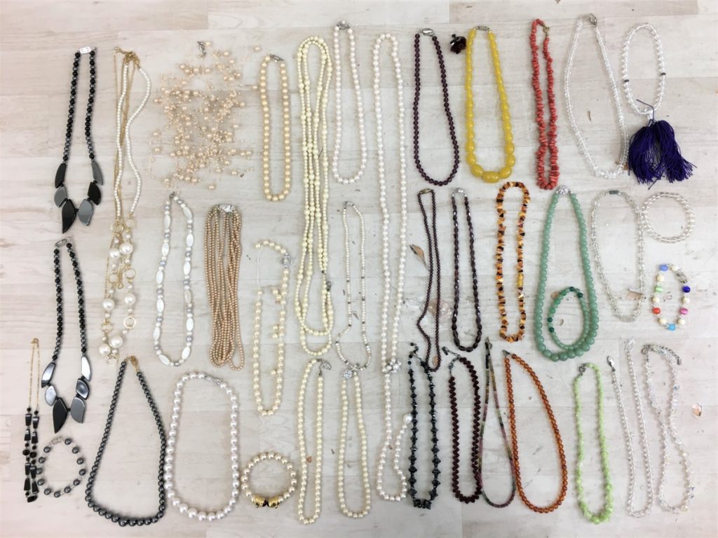 パール系 天然石系 アクセサリー ネックレス ブレス 数珠 ロング パーティー 華やか アクセント 現状品