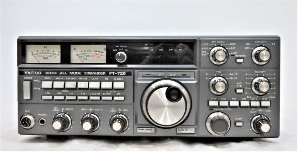 通電ＯＫ YAESU ヤエス FT-726　3BAND機　オールモードトライバンダー トランシーバー 無線機　V/UHF帯オールモードトライバン