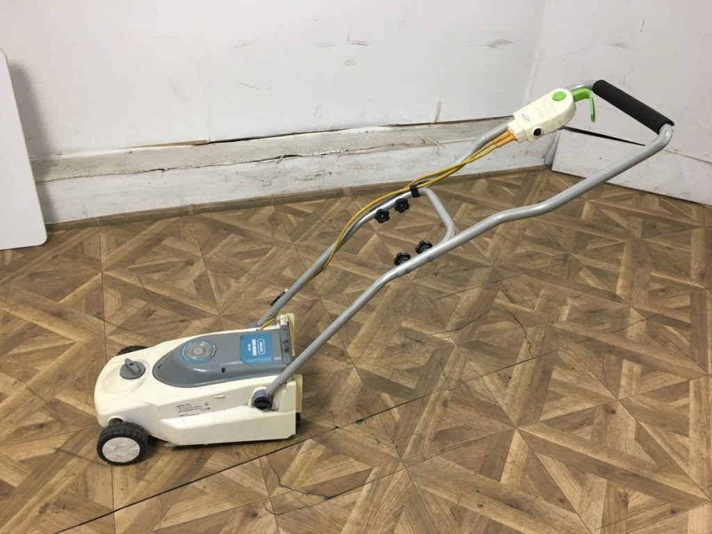 YAMAZEN ロータリー式芝刈り機 YDR-201 LAWN MOWER 電動 電気 ガーデニング 園芸 現状品