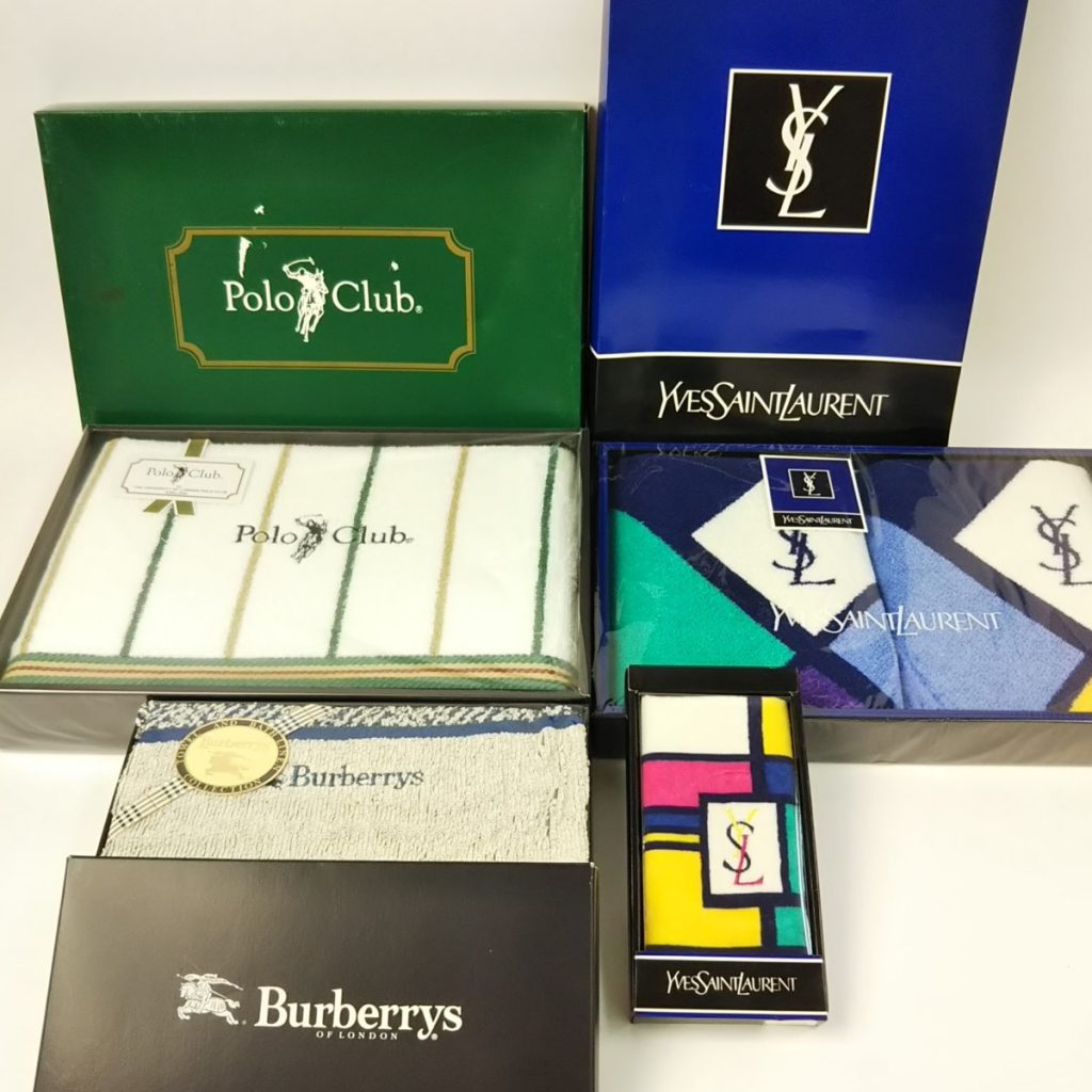 未使用 各種ブランドギフトタオルいろいろまとめて YSL/Polo/Burberryなど フェイスタオル/ハンドタオルなど 現状品