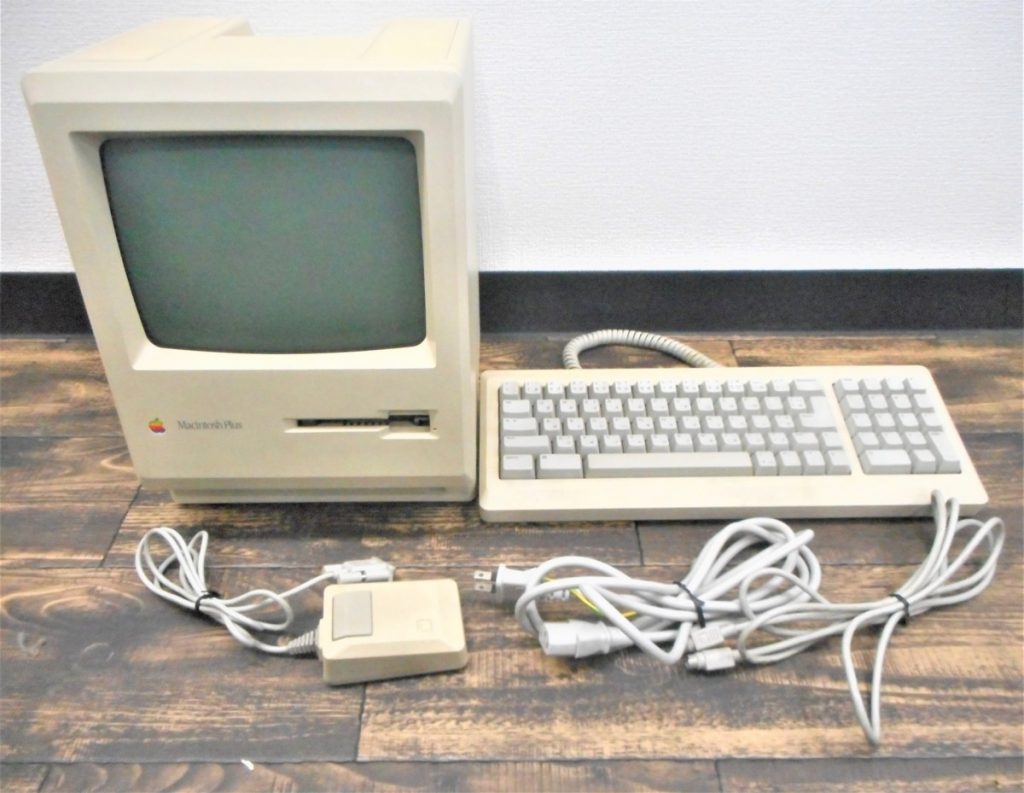 【ジャンク品】5-43 Apple Macintosh Plus M0001A アップル マッキントッシュ プラス 通電確認OK