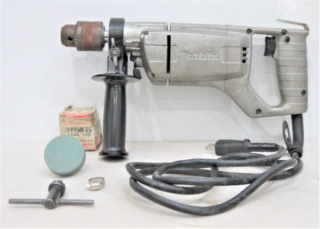 動作OK マキタ makita 20mm 震動ドリル 8420V 軸付砥石付き