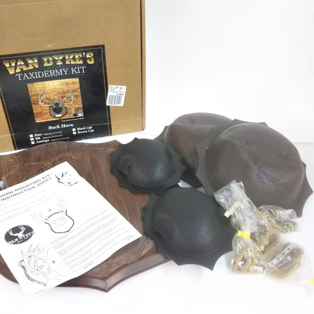 HORN MOUNTING KIT 鹿などの角 壁掛け台座 台 インテリア 角はついていません 