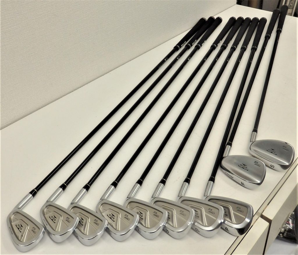 【中古品】アイアンセット10本組　MIZUNO　ミズノ　T-ZOID　COMP　3.4.5.6.7.8.9.P.S.F スポーツ 右利き ヘッドカバー付き