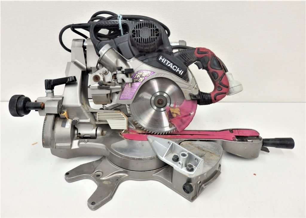 日立　HITACHI　(HIKOKI)　C7RSHC　190ｍｍ　卓上スライド丸のこ　2009年製　動作確認済み