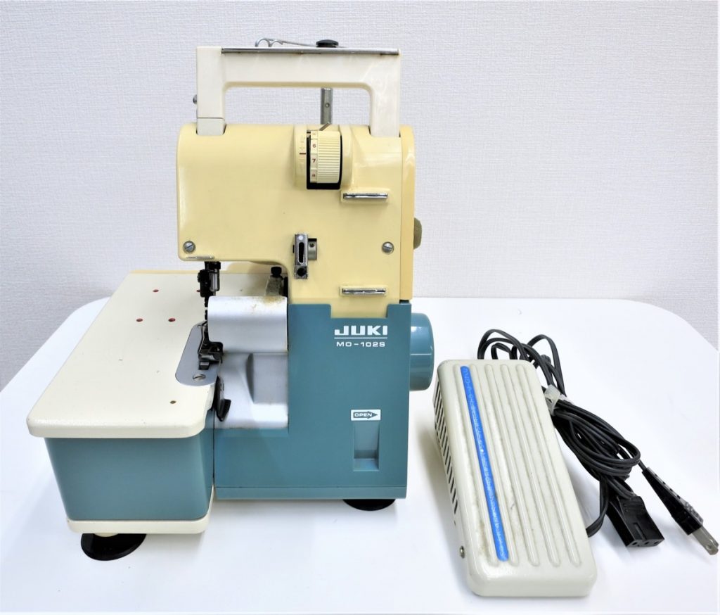 JUKI ジューキ ロックミシン MO-102S フットペダル付き