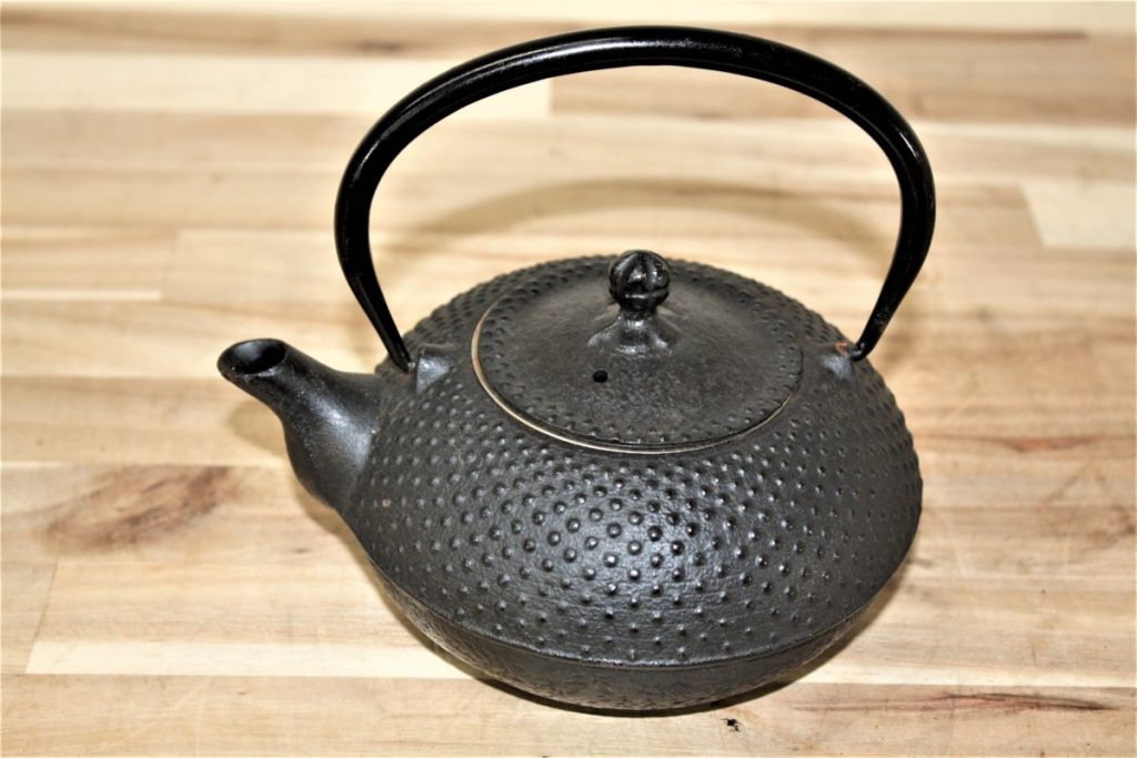 【中古】南部鉄器 三厳堂 鉄瓶