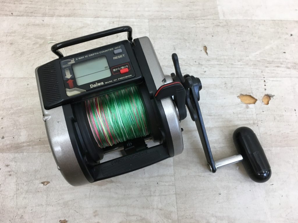 Daiwa TANA SENSOR GS-60 棚 2 BALL BEARINGS Hi-SPEED 3.8.1 底から カウンター 棚メモ リール 魚 ダイワ 現状品