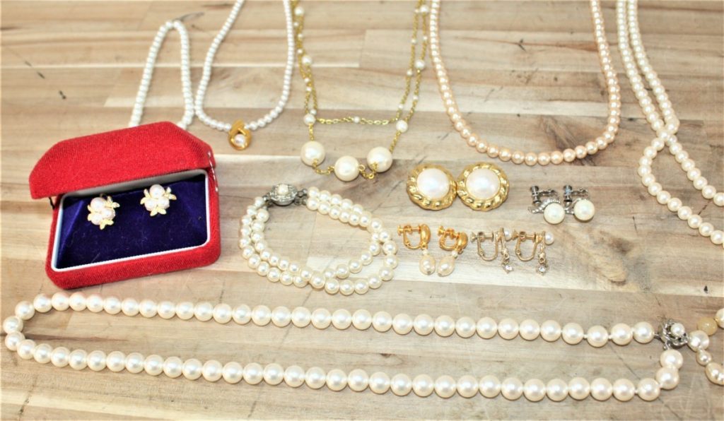 イミテーション パール イヤリング ネックレス ブレスレッド ピアス まとめ