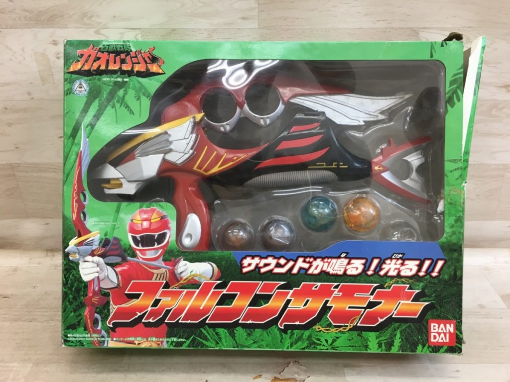 BANDAI 百獣戦隊ガオレンジャー ファルコンサモナー ジャンク扱い 元箱付き 黄金のガオの宝珠 4個 バンダイ