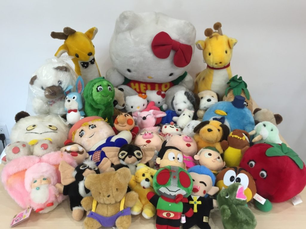 ぬいぐるみ 大量 まとめ 42個セット キティー アニマル グレムリン ネムリン アンパンマン など他