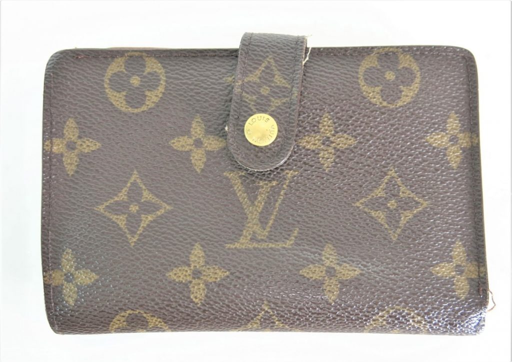 LOUIS VUITTON ルイ ヴィトン モノグラム コンパクト財布