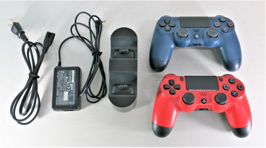 SONY プレステ4 コントローラー CUH-ZCT1J / CUH-ZCT2J 充電器 CUH-ZDC1