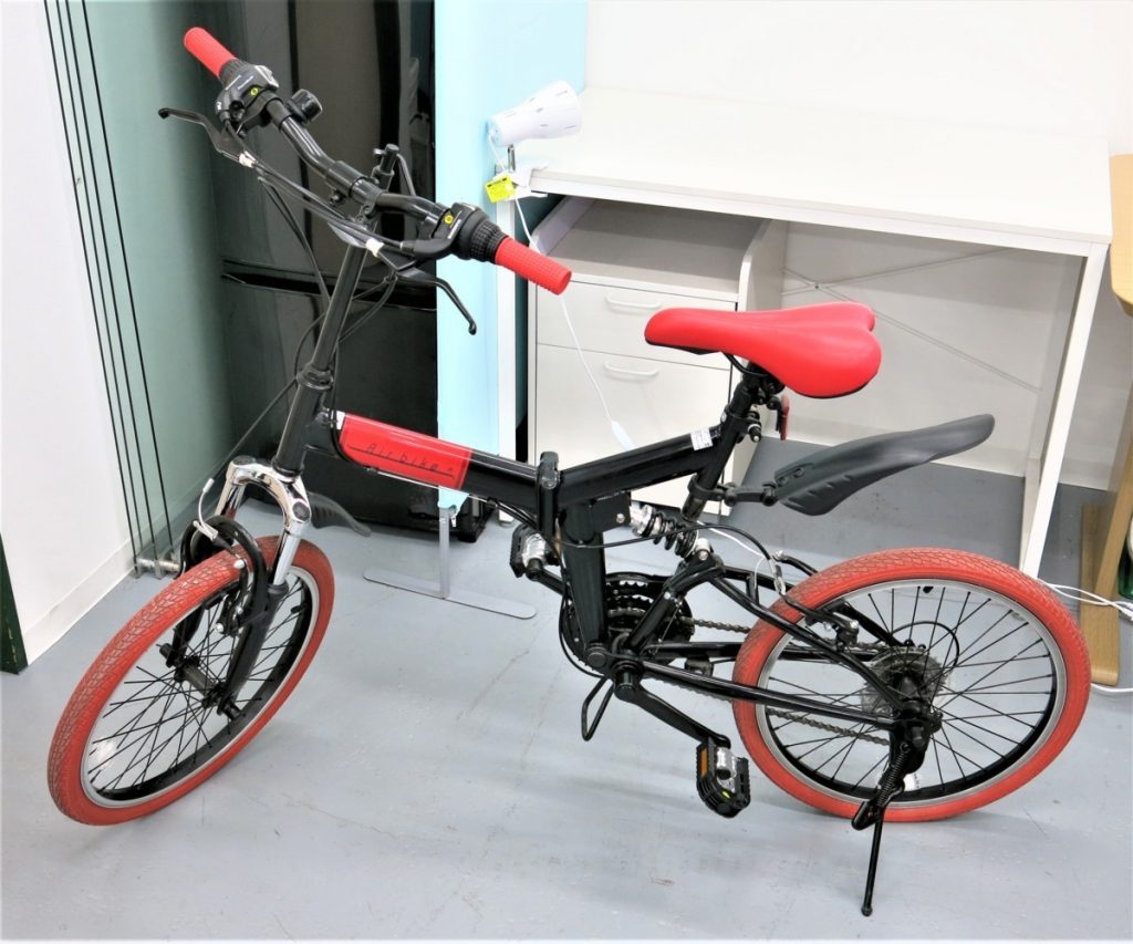 Airbike エアーバイク 20型 シマノ 7段変速 サスペンション付き 折り畳み自転車