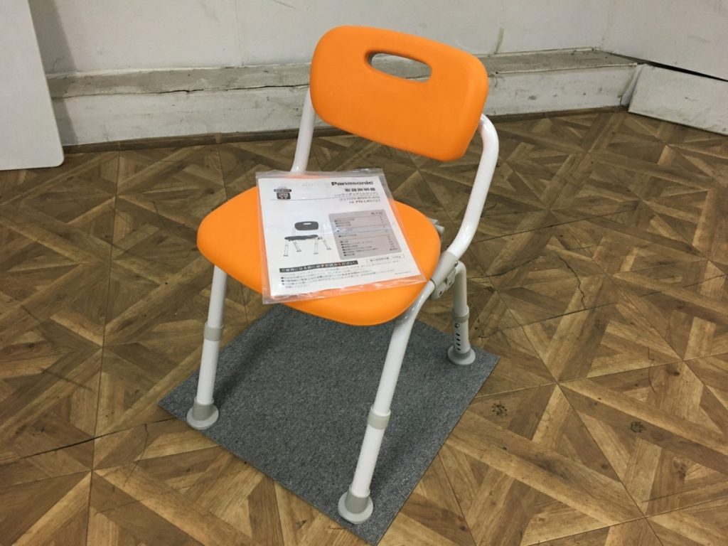 Panasonic シャワーチェア ユクリア コンパクトおりたたみN PN-L40721 高さ調節 入浴補助 オレンジ パナソニック