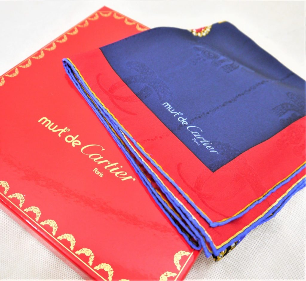 must de Cartier カルティエ 大判スカーフ ジュエル・リボン柄 ネイビー×レッド