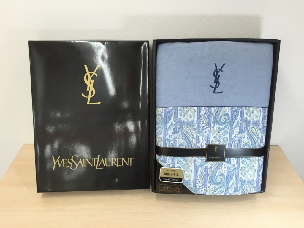 イブサンローラン YSL 肌掛ふとん 140×190