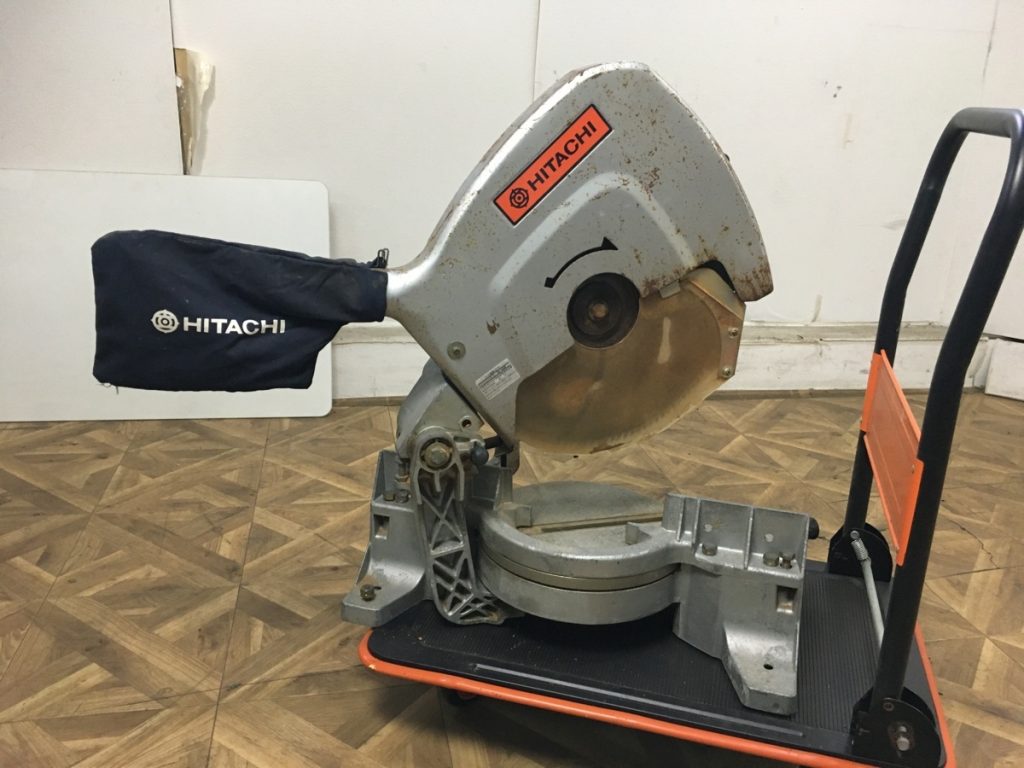 日立 ブレーキ付 卓上丸のこ 380mm C 15FB 100V 50/60Hz 丸ノコ 鋸 切断機 HITACHI