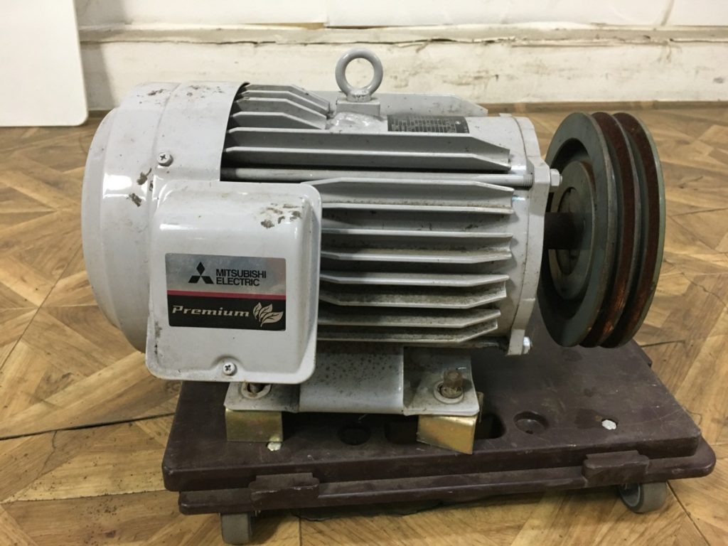 MITSUBISHI 汎用モーター SF-PR 2.2kw 4POLE 動作未確認 現状品 三菱
