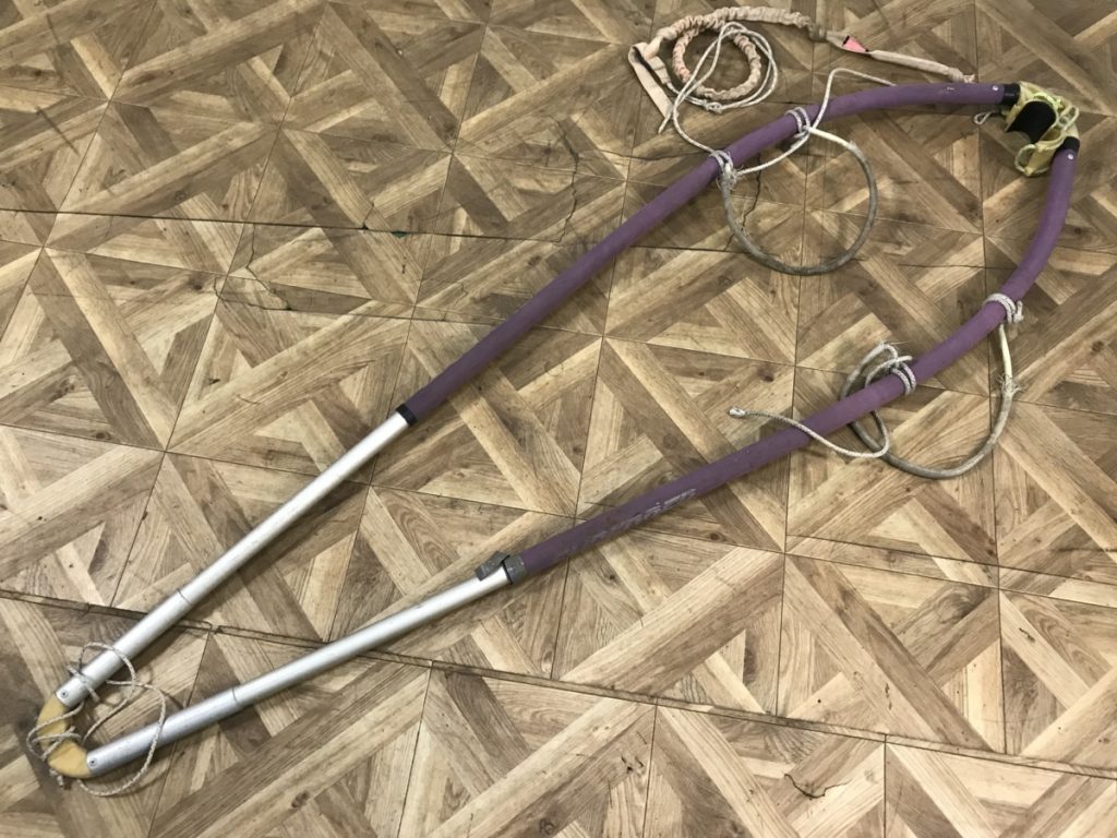 ウィンドサーフィン ブーム 紫 SHREDDER 全長186cm 現状品