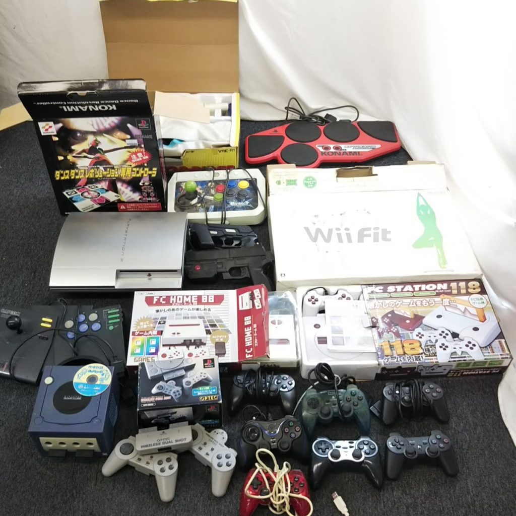 大量 ジャンク ゲーム機いろいろまとめて PS3/コントローラー/Wiiフィット/ダンレボなど