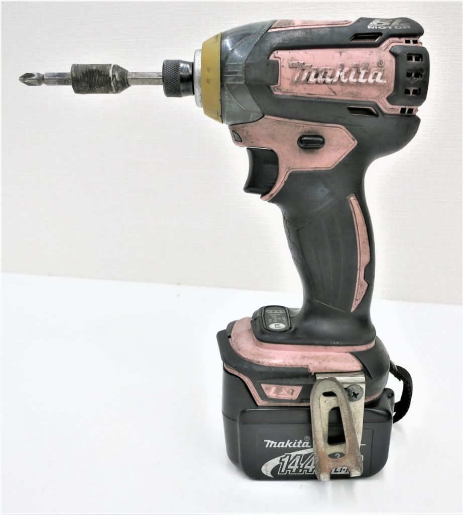 makita マキタ 14.4V 充電式インパクトドライバー TD136D バッテリー 14.4V 3.0Ah