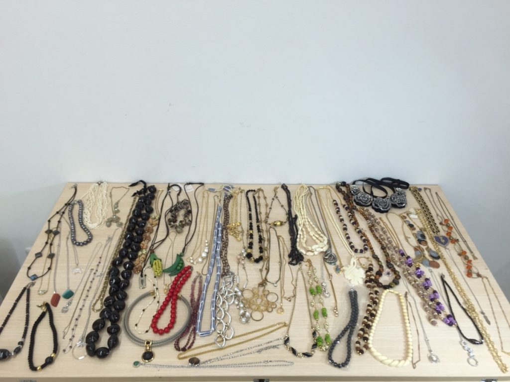 イミテーションネックレス 72本 まとめ